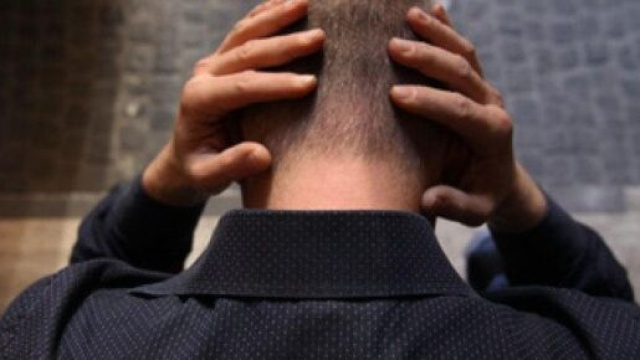 Messina: coppia arrestata con l'accusa di aver manipolato un 49enne che si &egrave; tolto la vita.