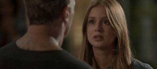 Eliza pedir&aacute; Arthur em namoro em 'Totalmente Demais'. (Reprodu&ccedil;&atilde;o/TV Globo)