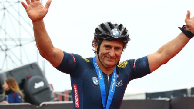 Alex Zanardi torna in terapia intensiva a Milano: per i medici condizioni instabili.