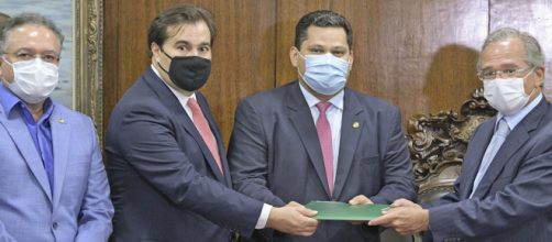 Terceira proposta de reforma tribut&aacute;ria &eacute; apresentada ao Congresso por Paulo Guedes. (Arquivo Blasting News)