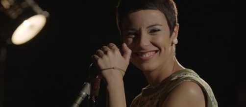 A atriz brilhou no filme 'Elis'. (Reprodu&ccedil;&atilde;o/YouTube)