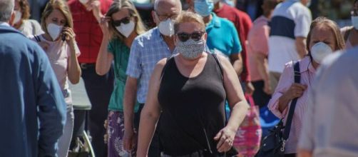 Los contagios por coronavirus siguen aumentando con m&aacute;s incidencia en j&oacute;venes