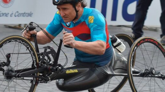 Alex Zanardi torna in terapia intensiva; commenta le sue condizioni &egrave; il medico Robusto Biagioni che lo ha soccorso per primo.