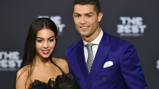 Da sinistra Georgina Rodriguez e Cristiano Ronaldo.