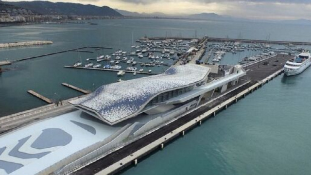 La Stazione Marittima di Salerno