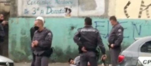 Homem acaba baleado pela PM ap&oacute;s decapitar uma pessoa. (Divulga&ccedil;&atilde;o/Pol&iacute;cia Militar)
