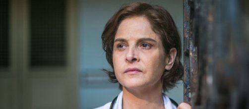 Drica Moraes fez sucesso em 'Sob Press&atilde;o'. (Reprodu&ccedil;&atilde;o/TV Globo)