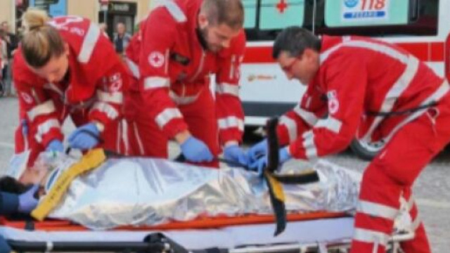 Calabria, giovane precipita da un ospedale e muore (foto di repertorio).