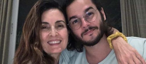 T&uacute;lio Gad&ecirc;lha anuncia pr&eacute;-candidatura a prefeitura do Recife. (Arquivo Blasting News/ T&uacute;lio Gad&ecirc;lha e F&aacute;tima Bernardes)