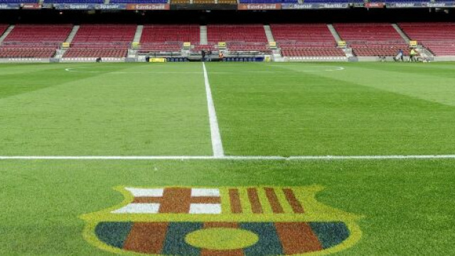 Bar&ccedil;a: les photos du nouveau maillot ext&eacute;rieur enflamment les r&eacute;seaux sociaux