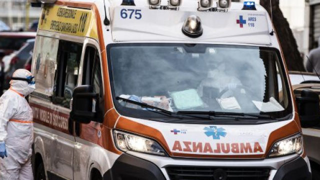 Torino: 33enne uccide la madre a coltellate e poi si toglie la vita.