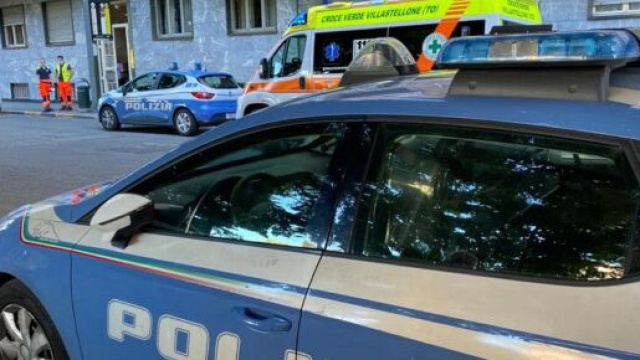Torino, una giovane donna, Chiara Rollo, ha ucciso la madre e si &egrave; poi gettata dal nono piano del palazzo dove abitava.