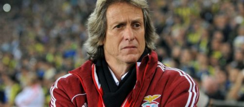 Jorge Jesus teria ficado balan&ccedil;ado com convite do Benfica, aponta A Bola. (Arquivo Blasting News)