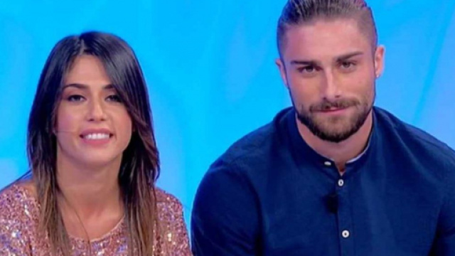 Giulia Quattrociocche, ex tronista di U&D, sarebbe in dolce attesa dopo l'addio a Daniele.