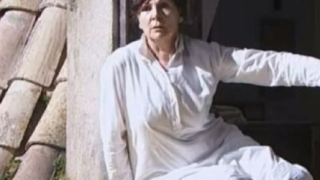 Una vita, Agustina tenta il suicidio.