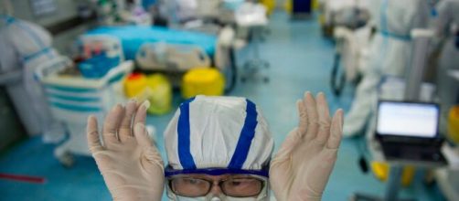 Nueva variante del coronavirus m&aacute;s infecciosa