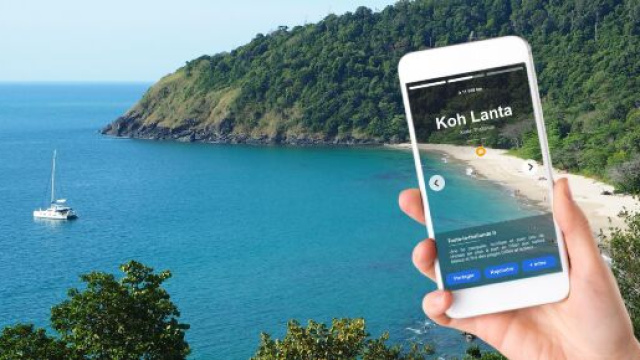 Cirkwi a lanc&eacute; 'StoryGuide' pendant le confinement pour d&eacute;couvrir le monde &agrave; l'infini depuis son canap&eacute; (source : Cirkwi)