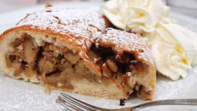 Strudel austriaco, una dolcezza per il palato.