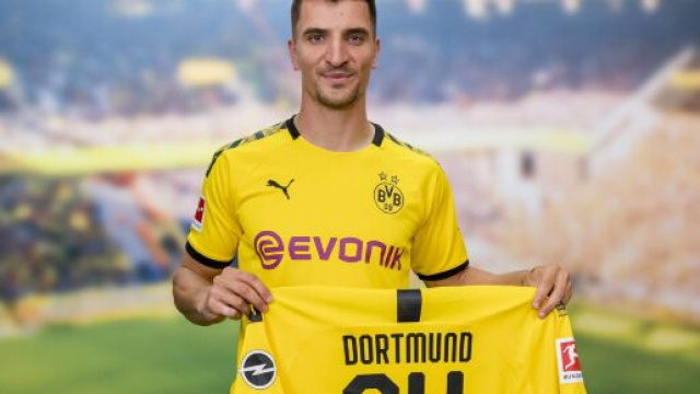 PSG: Meunier s'en prend aux dirigeants et fait le buzz sur les r&eacute;seaux sociaux