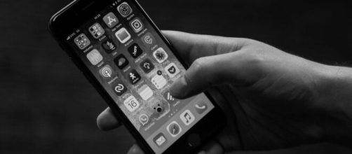 Maneiras de diminuir o uso de smartphones. (Arquivo Blasting News)