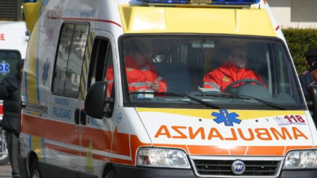 Brindisi, incidente stradale sulla provinciale: muore un bimbo di 16 mesi, ferite la mamma e la sorella.