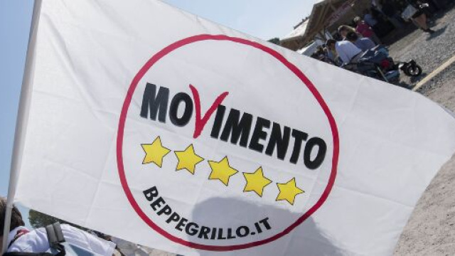 Gli iscritti al M5s eliminano il vincolo dei due mandati per i consiglieri comunali - foto di ilgiornale.it