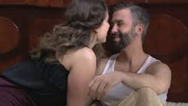 Una vita, anticipazioni Spagna: tra Felipe e Genoveva scoppia la passione.
