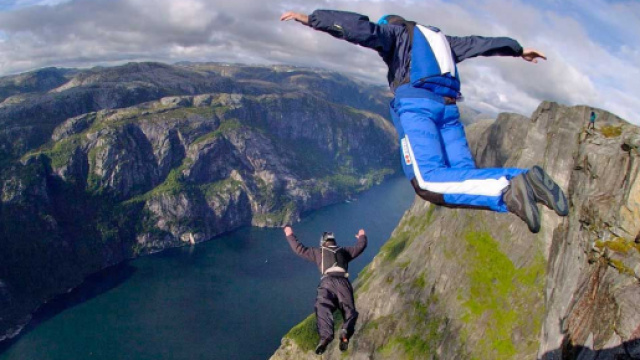 Val Badia, base jumper 33enne perde la vita.