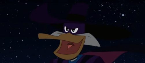 Darkwing Duck will return to the 'Ducktales' spotlight on season 3 episode 'Let's Get Dangerous!' [Source: Rotten Tomatoes YouTube page]