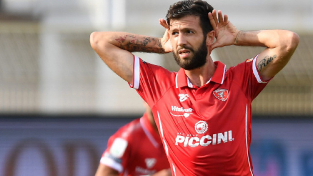 Calciomercato, Crotone: Iemmello possibile rinforzo per l'attacco.