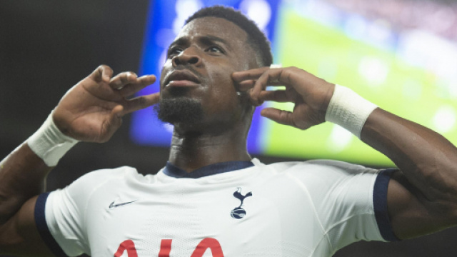 Serge Aurier, difensore Tottenham, piace al Milan