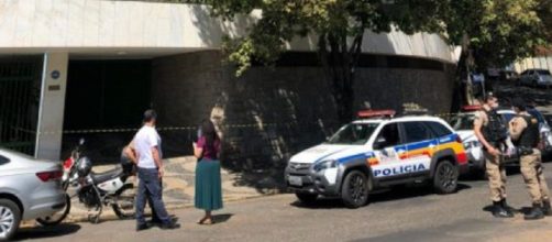 A crian&ccedil;a caiu de uma altura de 16 metros e n&atilde;o resistiu aos ferimentos. (Danilo Girundi/TV Globo)