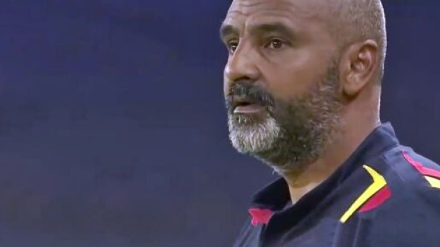 Lecce, Fabio Liverani sollevato dall'incarico dal club salentino.