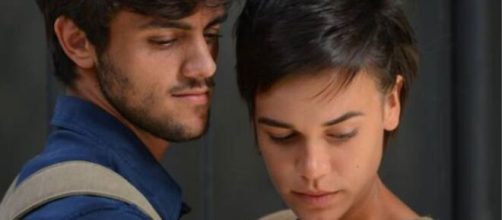 Leila ficar&aacute; possessa com o office boy em "Totalmente Demais". (Reprodu&ccedil;&atilde;o/TV Globo)