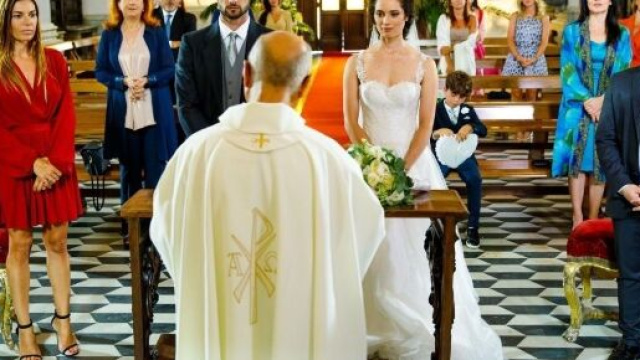 Un posto al sole, trame al 4 settembre: Susanna e Niko si sposano.