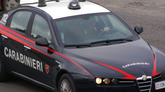Vicenza, lite famigliare ad Arzignano: 18enne uccide il pap&agrave; a coltellate, arrestato.