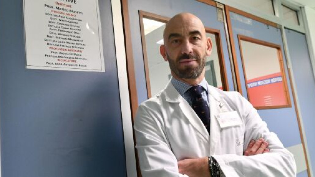 Matteo Bassetti: non garantire un regolare ritorno a scuola non sarebbe degno di un grande paese.