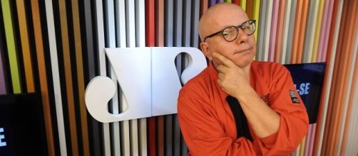 Marcelo Tas faz deboche com Rafinha Bastos em discuss&atilde;o na web. (Arquivo Blasting News)