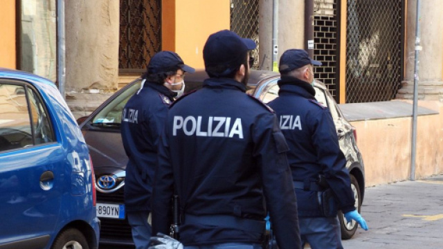 Mal d'amore&raquo; e troppa spesa: gli ultimi multati - CorrierediBologna.it - corriere.it