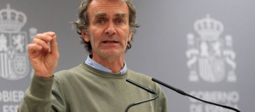 Fernando Sim&oacute;n avisa sobre la importancia de ponerse bien la mascarilla ante el coronavirus