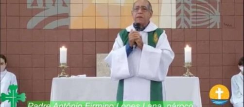 Padre deseja morte de fi&eacute;is. (Arquivo Blasting News)