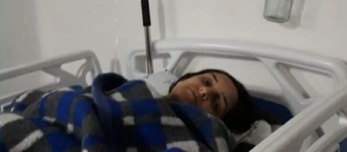 A mulher estava gr&aacute;vida e passou mal em casa quando pediu o carro de aplicativo. (Reprodu&ccedil;&atilde;o/RecordTV)