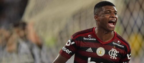 Lincoln tem proposta de empr&eacute;stimo, mas Flamengo quer a venda. (Arquivo Blasting News)