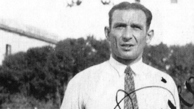 Heinrich Sch&ouml;nfeld ai tempi della Juventus Trapani, negli anni '30.