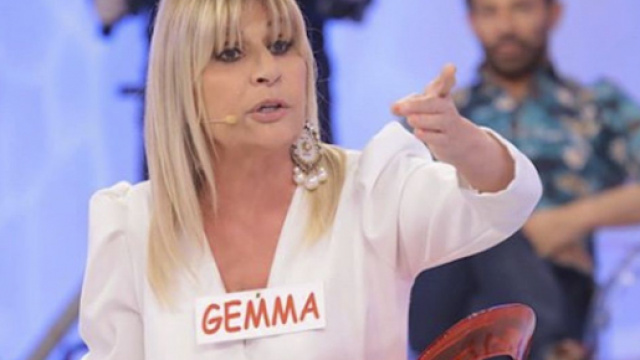 Uomini e Donne, Gemma si sarebbe fidanzata: 'Appuntamento importante, mantengo un segreto'.