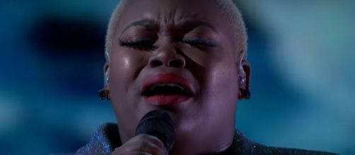 Cristina Rae crowns "America's Got Talent" with her performance of "Hallelujah" in the quarterfinals.[Image source: AGT-YouTube]