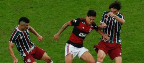 Flamengo e Fluminense t&ecirc;m posi&ccedil;&otilde;es de destaque no Youtube (Arquivo Blasting News)