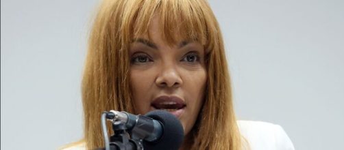 Flordelis convoca fi&eacute;is para culto. (Arquivo Blasting News)