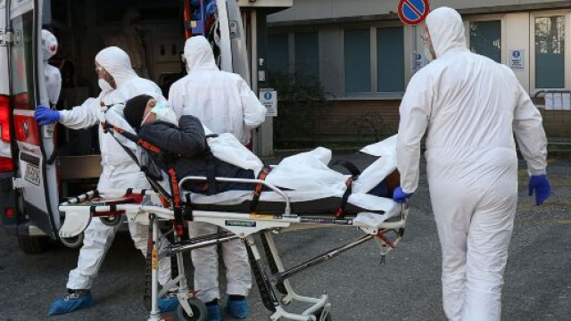 Covid a Caserta, altri 17 positivi: ​444 persone in quarantena - corriere.it