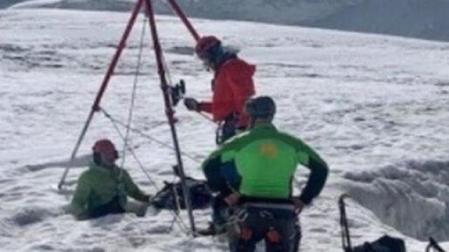 Monte Rosa: turista resta in un crepaccio per due giorni, salvata.